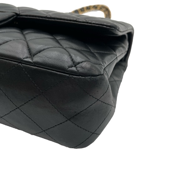 ✨$6700✨ Chanel Black Lambskin Double Flap Shoulder Bag - Picture 6 of 13